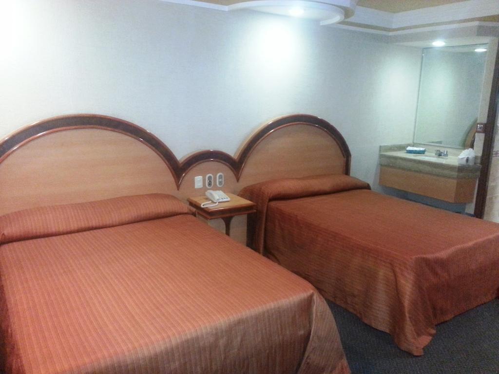 Hotel Los Reyes La Paz Bilik gambar